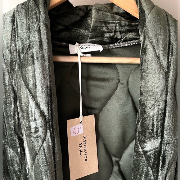 French Quilted Deep Green-Blue Jacket - NWT - Picture 2 of 6